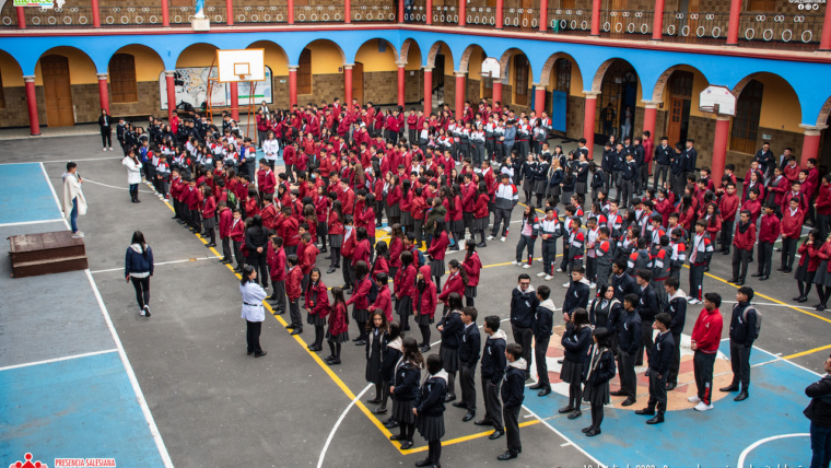 Regreso de vacaciones de mitad de año