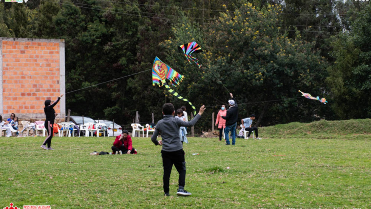 12 de agosto: El festival de Cometa Salesiana