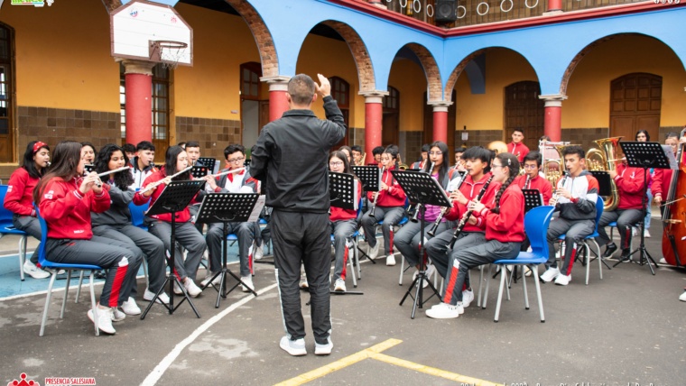 Buenos Días de Celebración a Don Bosco