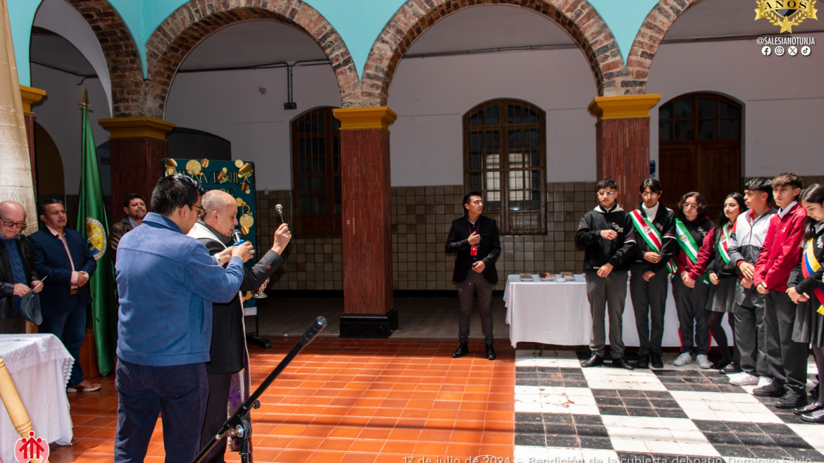 Inauguración y bendición de la nueva cubierta del patio Domingo Savio