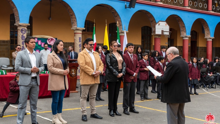 Posesión del Gobierno Escolar – República Salesiana